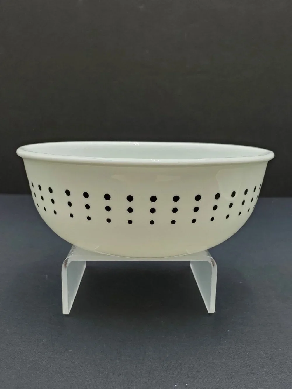 Corelle Bayside Dots Black Cereal Bowls Corning Winter Frost White Soup Bowls